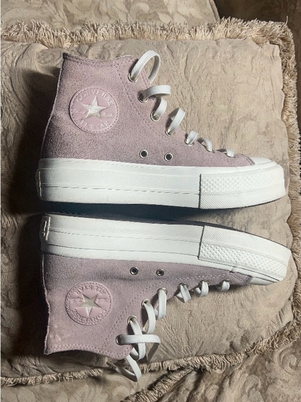Converse Suede High-Top Sneakers in Dusty Pink and White - Picture 4 of 5